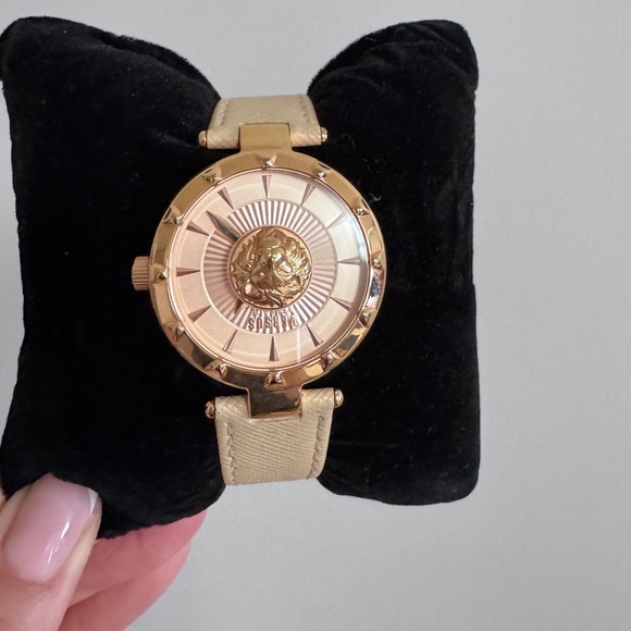 $275 Versus Versace Womens  Rose Gold /Beige 36mm Genuine Strap Fashion Watch - Picture 7 of 11